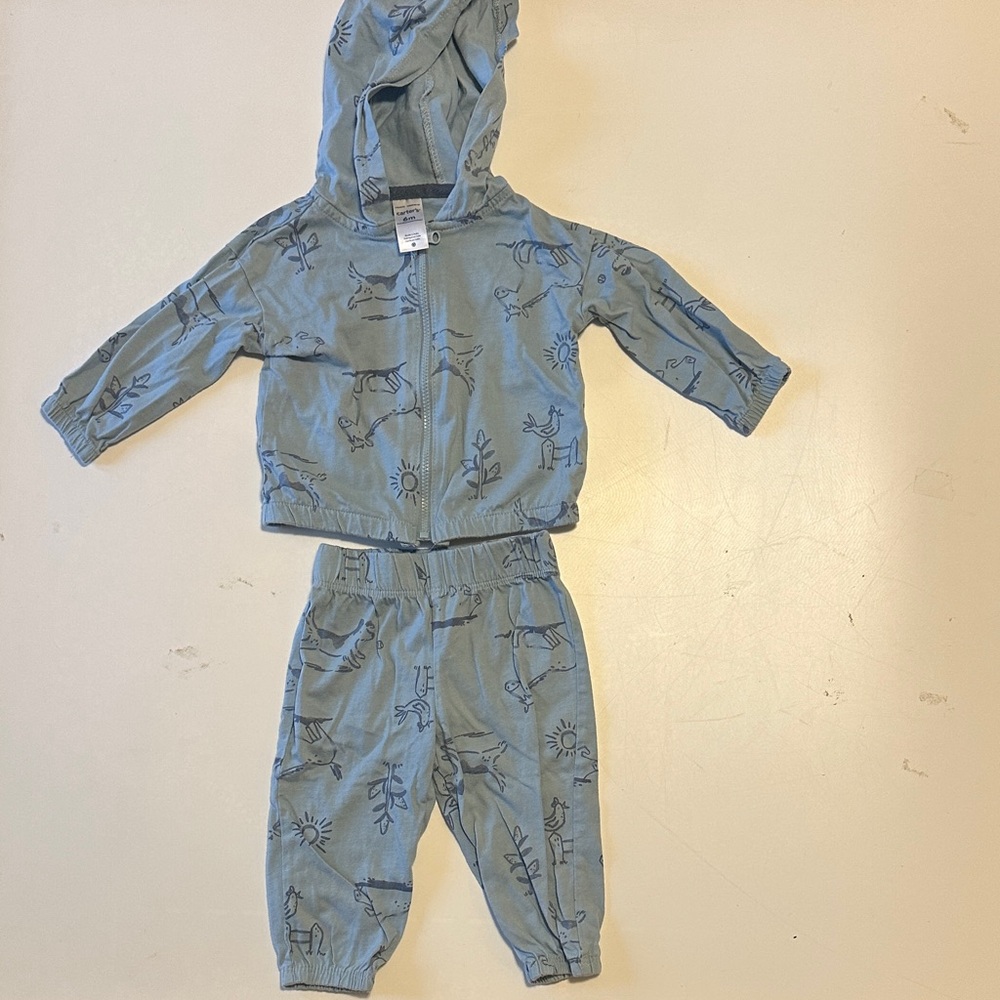 Carter's Gray/Blue Baby Outfit - Picture 1 of 7